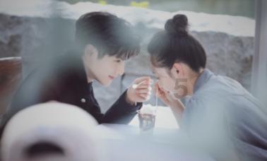 如果一个男人认识不到三天就想跟你上床 ，是不是说明他不是真心喜欢你 ？游戏画面